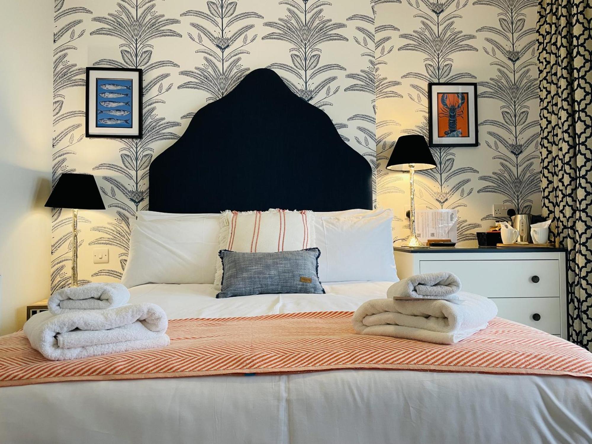 Beaches Guest House ساوثيند أون سي الغرفة الصورة